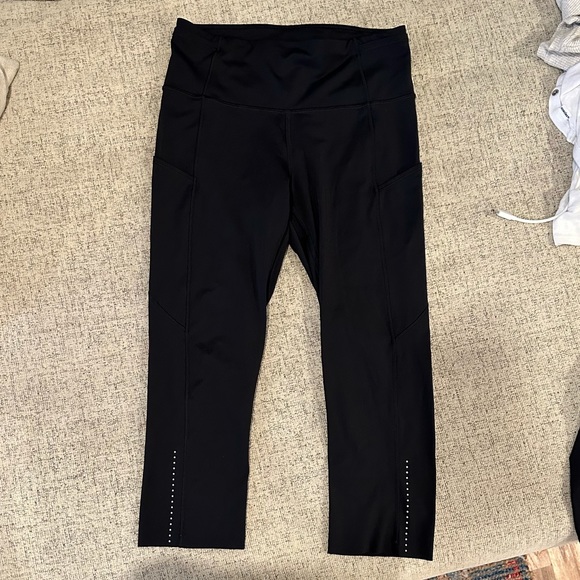 NWOT Lululemon cropped leggings - Picture 1 of 8